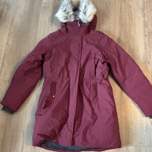 Helly Hansen Women's Maroon Ski Jacket with Faux Fur